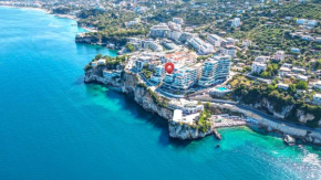 Seaview Luxury Penthouse Kalaja
